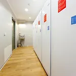 Hostel Just Rest Automatic *