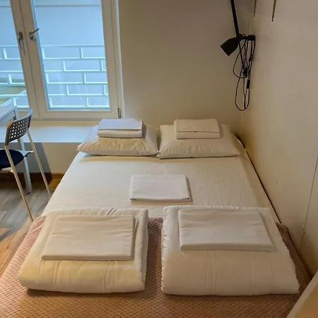 Hostel Just Rest Automatic