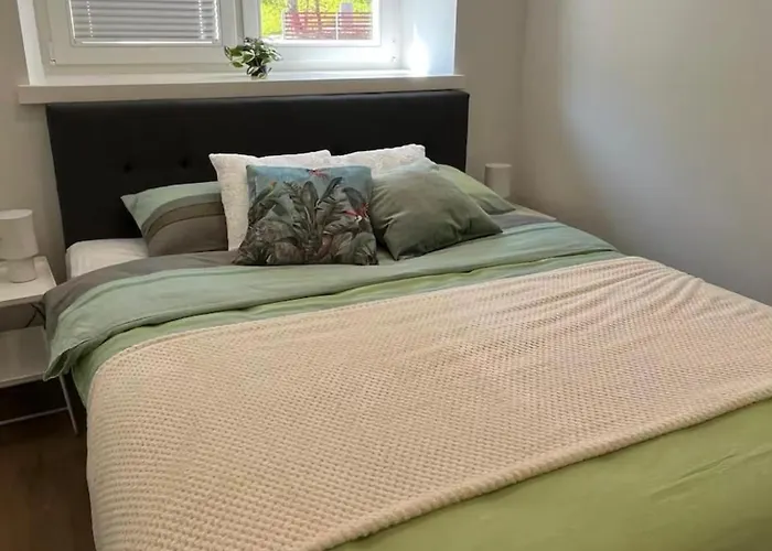 Just Rest Automatic Hostel